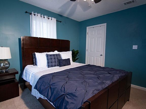 Greenview Drive 23.jpg